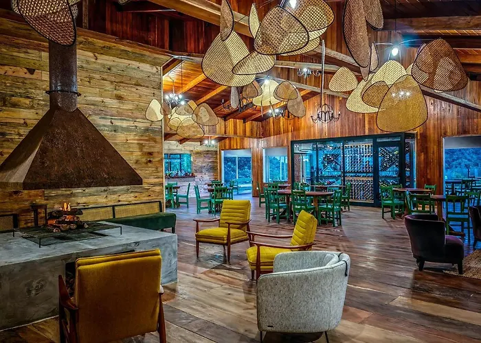 Cloud Forest Lodge
